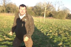 Ledbury Hunt terriermen attack protesters after they intervened to save fox in badger sett