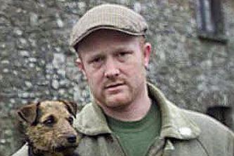 Hunt terrierman Andrew Bellamy